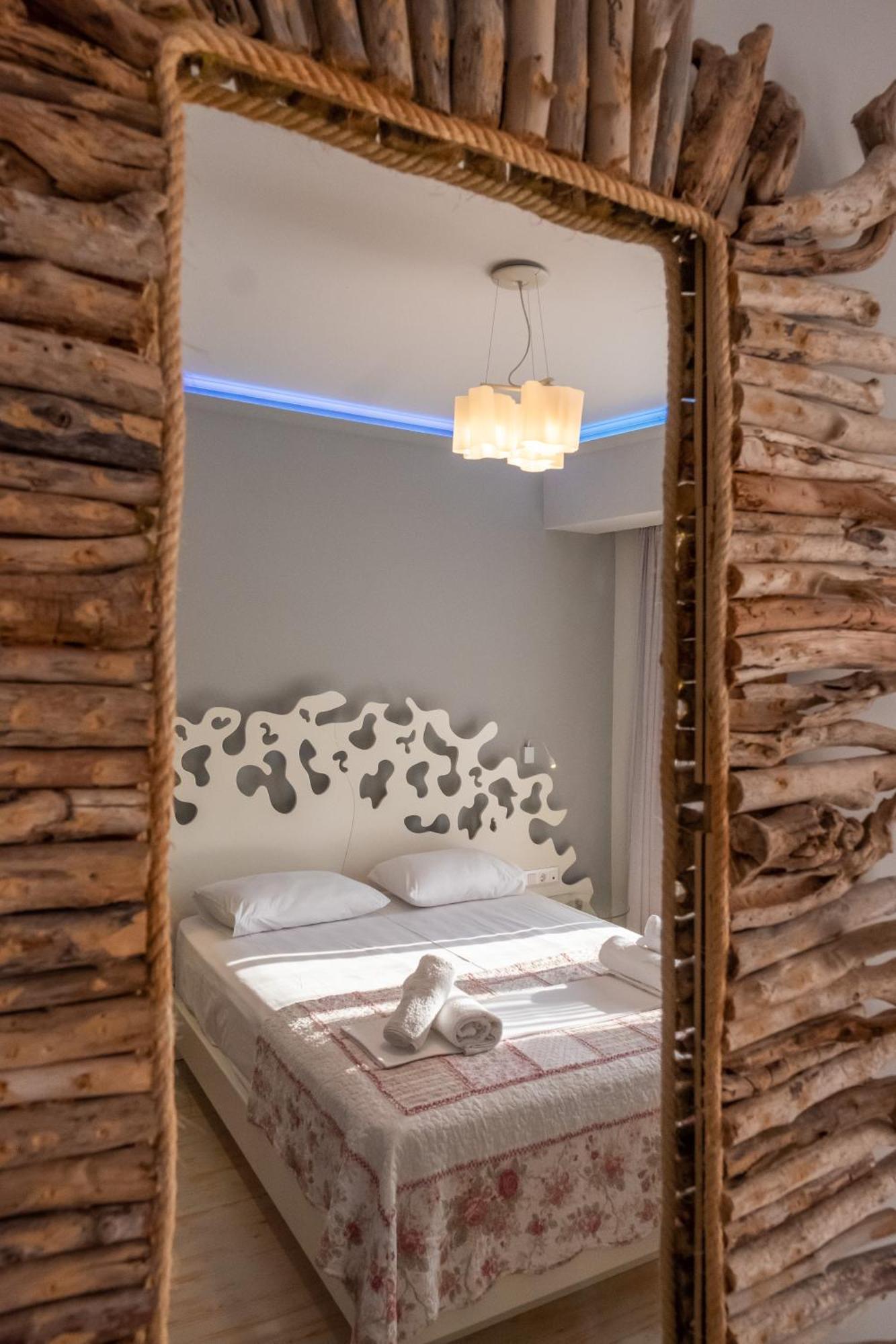 Sekreto - "S" Maisonettes & Studios Adults Only Parga Exterior foto
