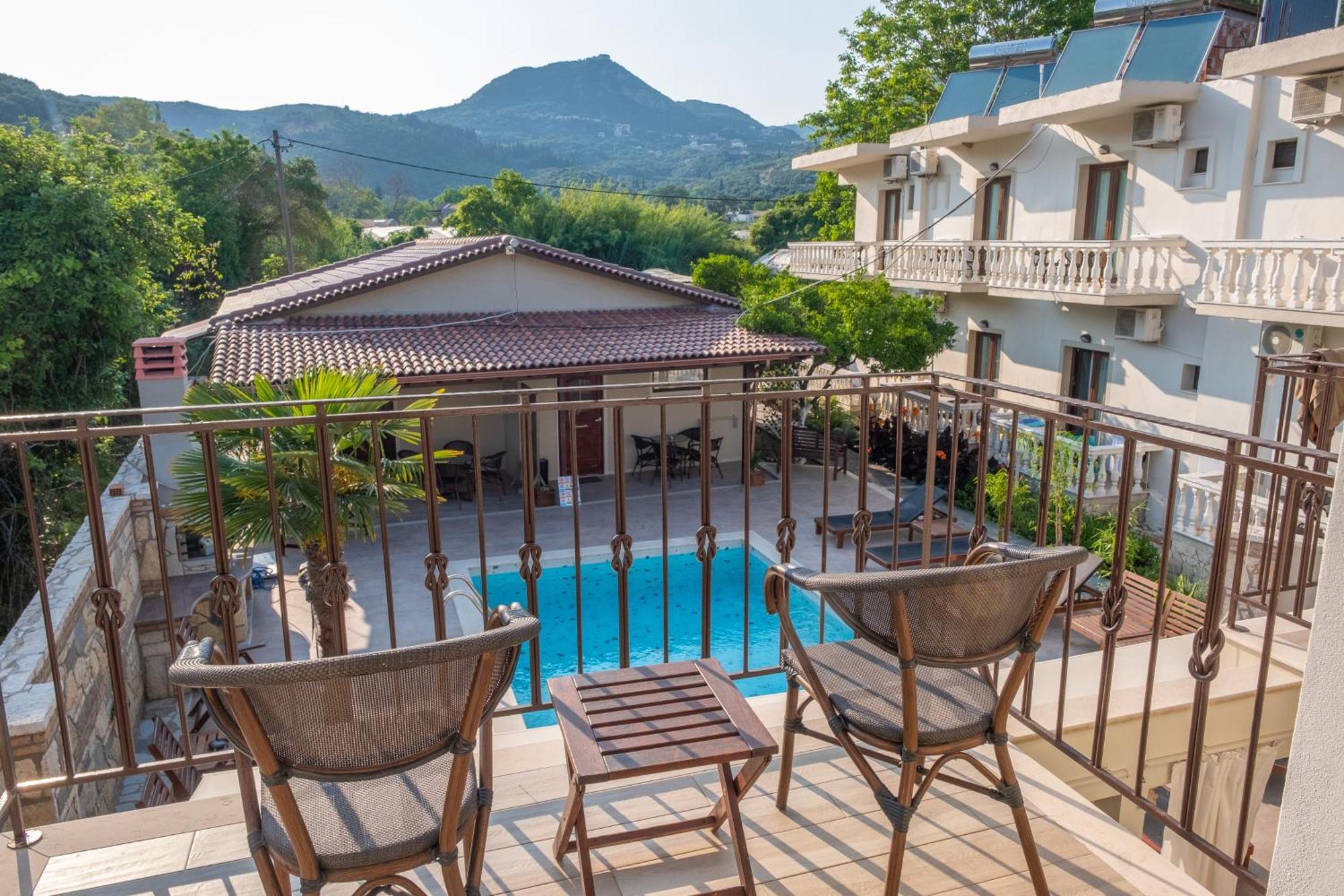 Sekreto - "S" Maisonettes & Studios Adults Only Parga Exterior foto